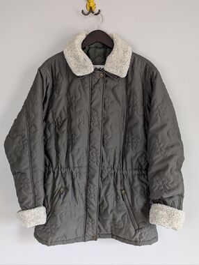 Vintage Northern Reflections Quilted Khaki Jacket w Faux Sherpa Trim, Size M